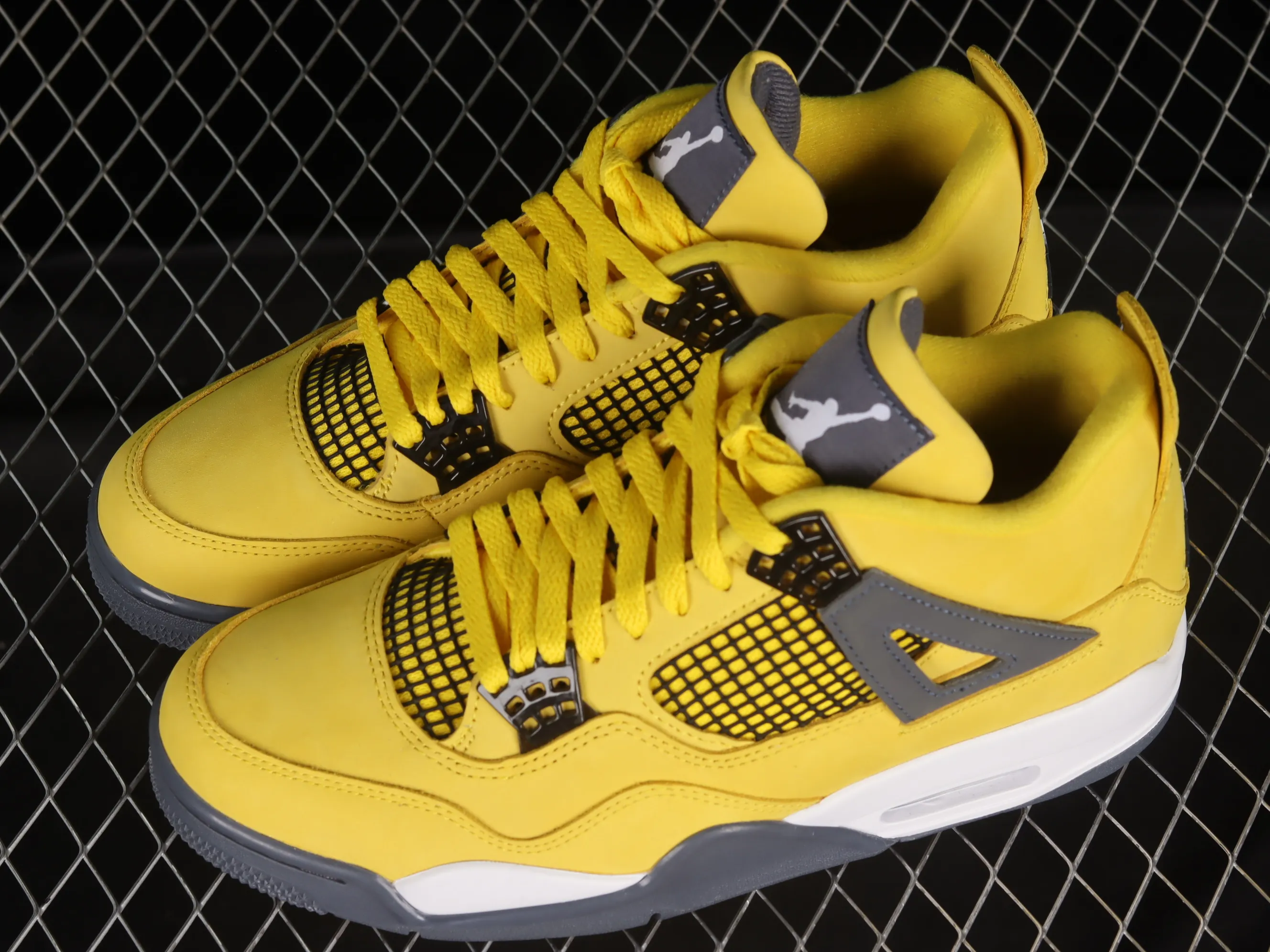 All categories Air Jordan Jordan series basketball shoes Air Jordan 4 LJR version Air Jordan 4 Retro "Lightning" AJ4 Joe 4 replica white and yellow electric mother CT8527-700
